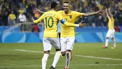 辽宁男篮领取总冠军戒指